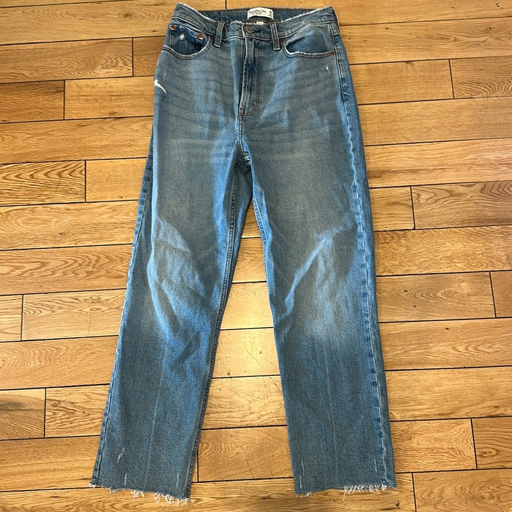 Abercrombie & Fitch The Ankle Straight High Rise